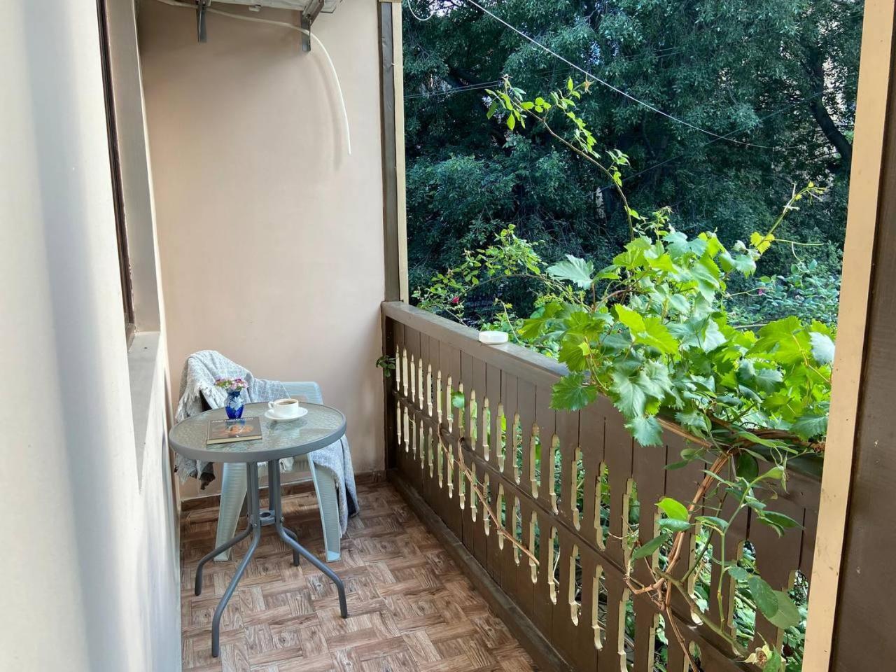 Hotel "Tbilisi Tales" In The Heart Of The Old City Exterior foto
